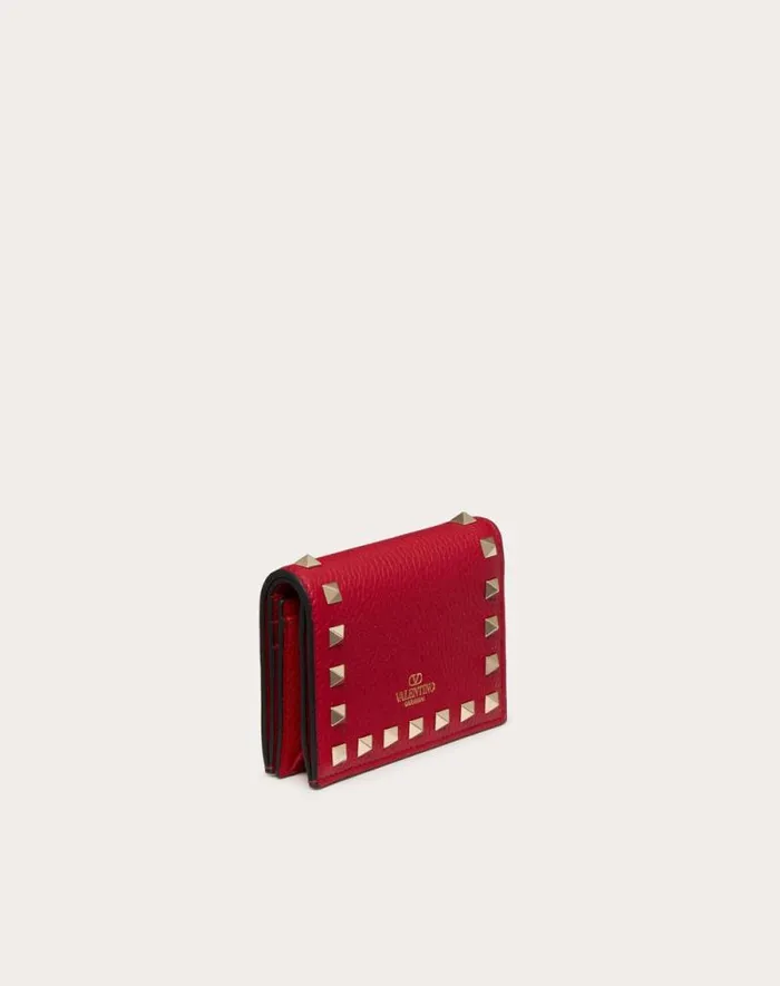 Valentino Wallets And Small Leather Goods Woman Small Rockstud Grainy Calfskin Wallet For Woman In Rosso Valentino Rosso Valentino Valentino Wallets And Small Leather Goods Woman Small Rockstud Grainy Calfskin Wallet For Woman In Rosso Valentino Rosso Valentino