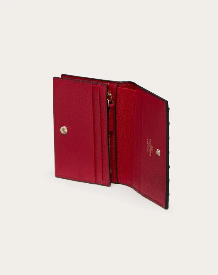 Valentino Wallets And Small Leather Goods Woman Small Rockstud Grainy Calfskin Wallet For Woman In Rosso Valentino Rosso Valentino Valentino Wallets And Small Leather Goods Woman Small Rockstud Grainy Calfskin Wallet For Woman In Rosso Valentino Rosso Valentino