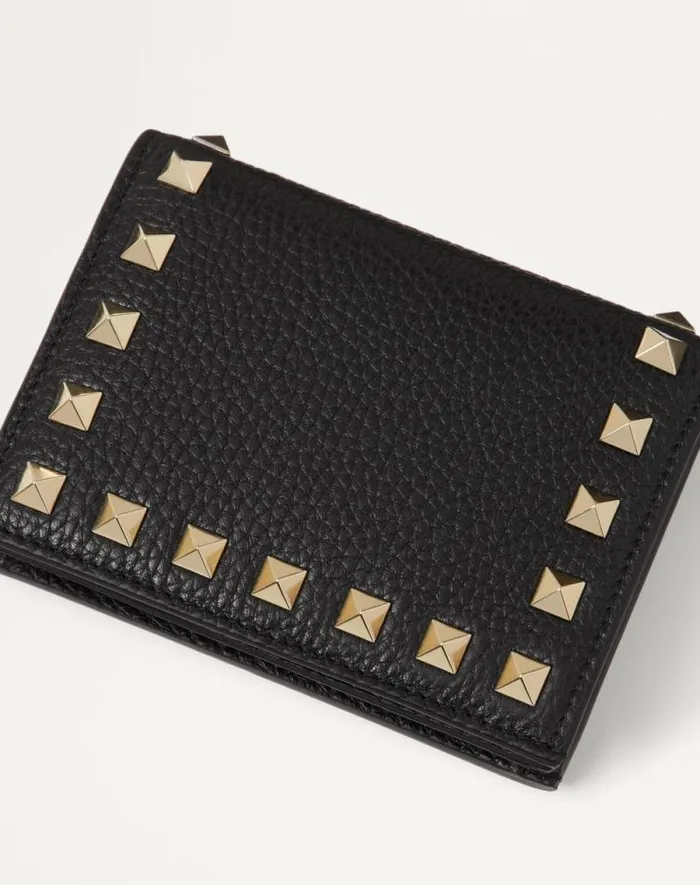 Valentino Wallets And Small Leather Goods Woman Small Rockstud Grainy Calfskin Wallet For Woman In Rosso Valentino Rosso Valentino Valentino Wallets And Small Leather Goods Woman Small Rockstud Grainy Calfskin Wallet For Woman In Rosso Valentino Rosso Valentino