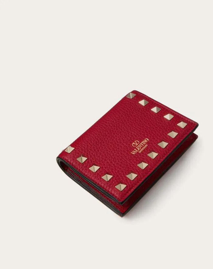 Valentino Wallets And Small Leather Goods Woman Small Rockstud Grainy Calfskin Wallet For Woman In Rosso Valentino Rosso Valentino Valentino Wallets And Small Leather Goods Woman Small Rockstud Grainy Calfskin Wallet For Woman In Rosso Valentino Rosso Valentino