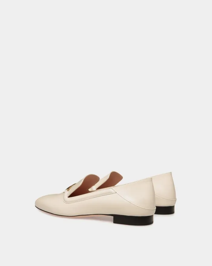 Women Bally Flats and Moccasins Deco Flat In White Leather White