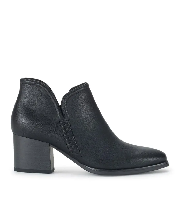 Women Baretraps Booties Tristen Ankle Bootie Black
