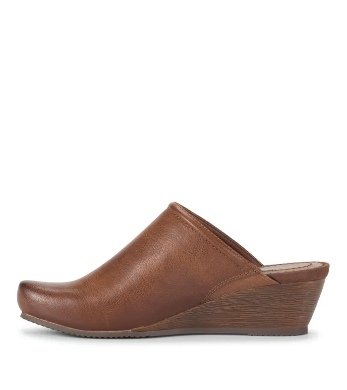 Women Baretraps Clogs and Mules Lilibet Mule Cognac