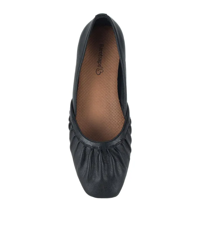 Women Baretraps Flats and Loafers Charlie Flat Black