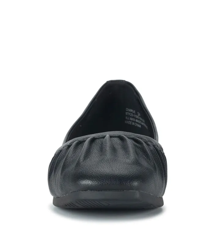 Women Baretraps Flats and Loafers Charlie Flat Black