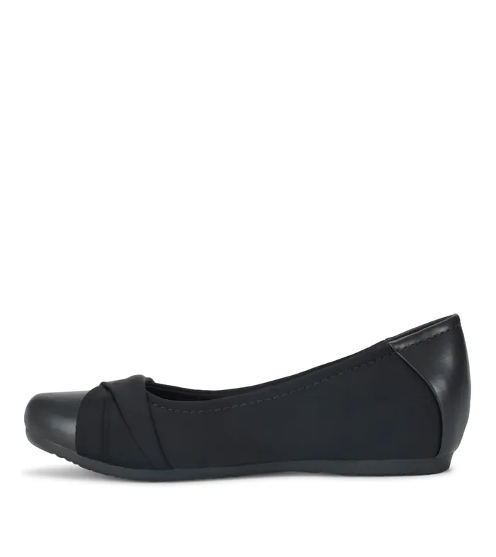 Women Baretraps Flats and Loafers Mitsy Casual Flat Black