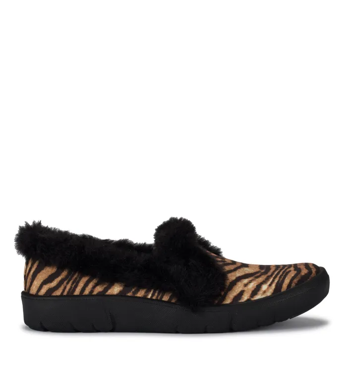 Women Baretraps Slippers Bunny Slip On Sneaker Dark Brown Tiger