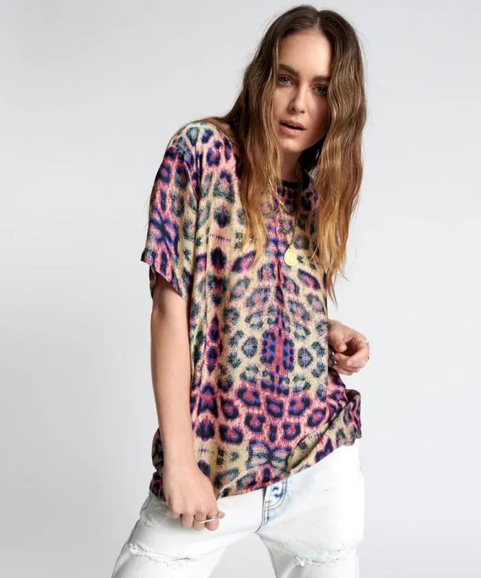 Women COLLISION SATIN TEE One Teaspoon Tees and Tanks