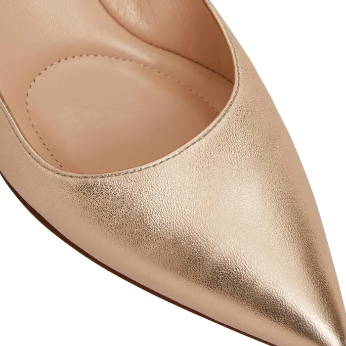 Women Heels Bruno Magli TARA Pump GOLD