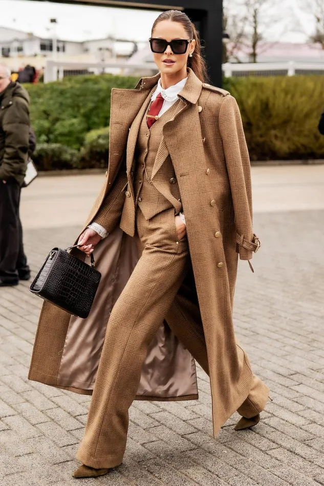 Women In Stock Tailoring Holland Cooper Full Length Marlborough Trench Coat Tawny