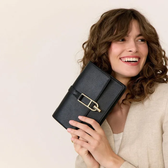 Women Jolene Chain Clutch Bag Black Fiorelli Shoulder Bags