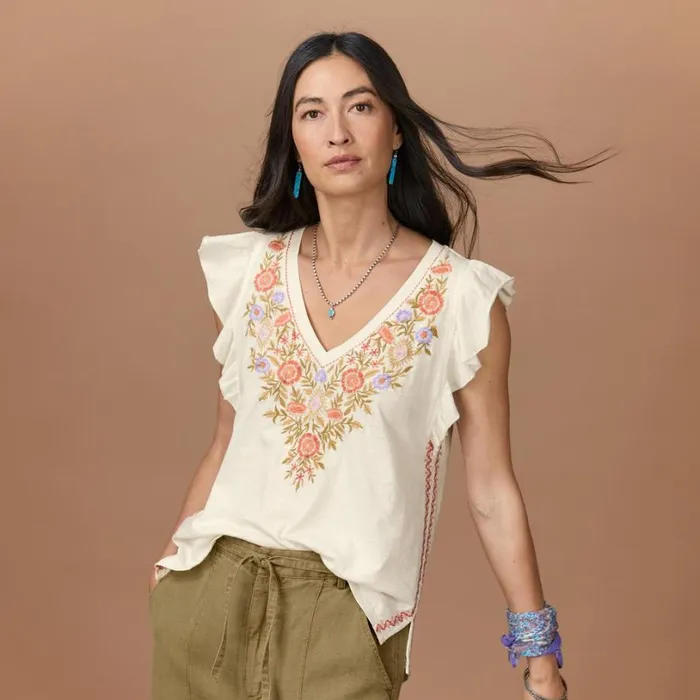 Women Lakelynn Floral Top Petite White Sundance Catalog Petite Styles