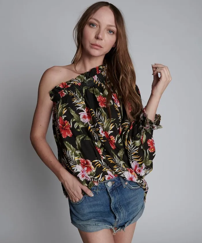 Women NIGHT FLOWER HAWAIIAN ONE SHOULDER TOP One Teaspoon Tops Women NIGHT FLOWER HAWAIIAN ONE SHOULDER TOP One Teaspoon Tops