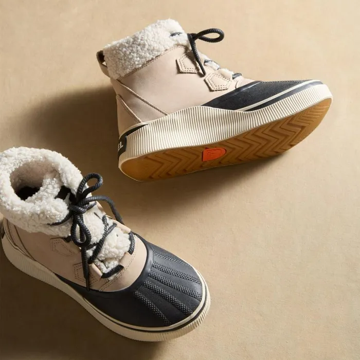 Women Out N About Chillz Boots Taupe Black Sundance Catalog Boots