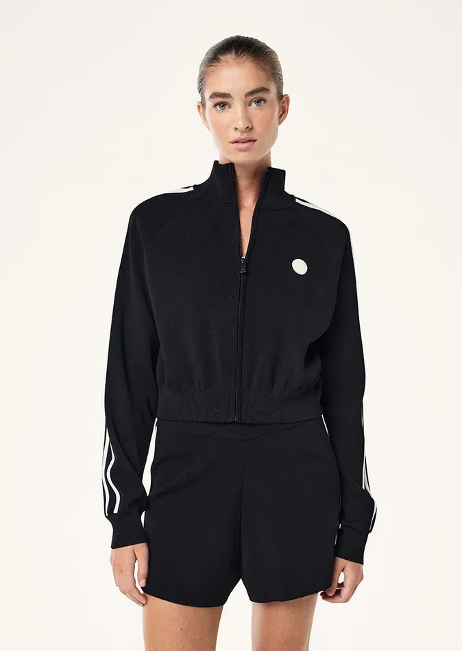 Women RETREAT JACKET IN BLACK Jackets PE Nation