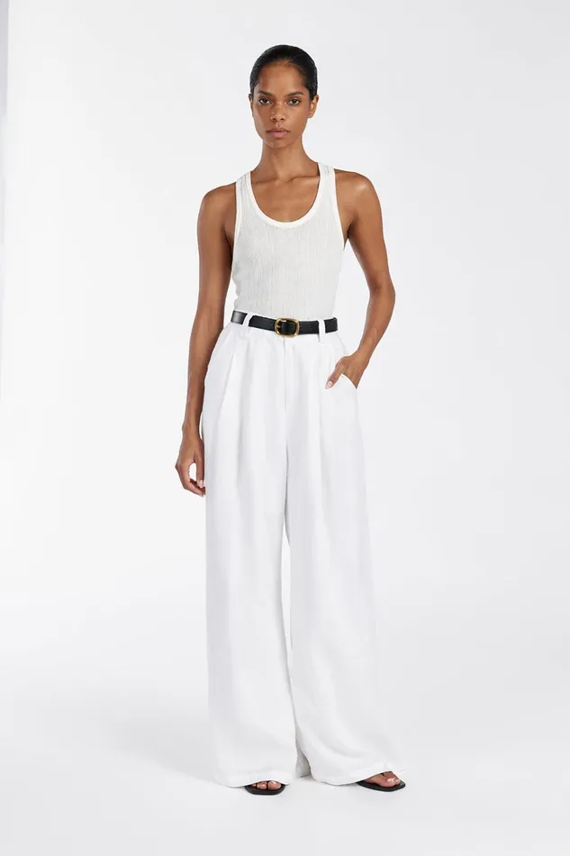 Women Tanks DISSH ALMA WHITE TEXTURED SCOOP KNIT TANK