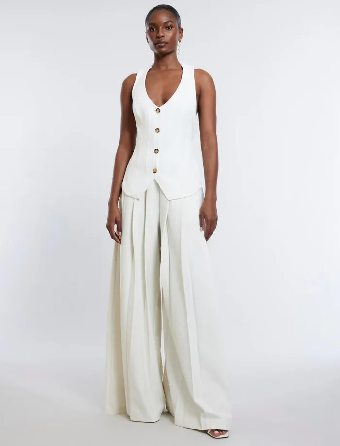 Women TieBack Buttoned Vest Top Gardenia BCBG Tops Women TieBack Buttoned Vest Top Gardenia BCBG Tops