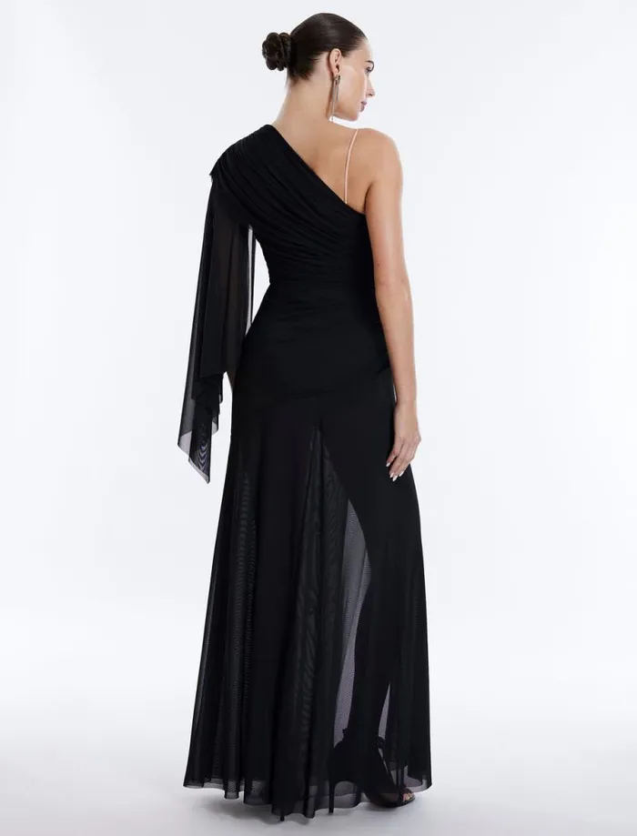 Women Ularia One Sleeve Evening Gown Black Combo BCBG Dresses