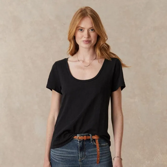 Women Ultimate Airy Slub Scoopneck Tee Petite Raspberry Sundance Catalog Petite Styles Women Ultimate Airy Slub Scoopneck Tee Petite Raspberry Sundance Catalog Petite Styles