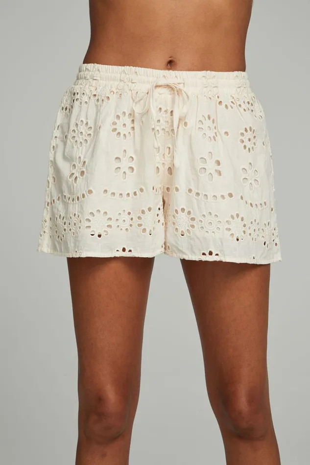 Womens Chaser Brand Bottoms Paseo Shorts 8211 Gardenia